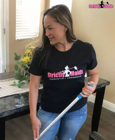 Professional commercial cleaning services - 2019 Bridgeport, Chula Vista, CA 91913, United States